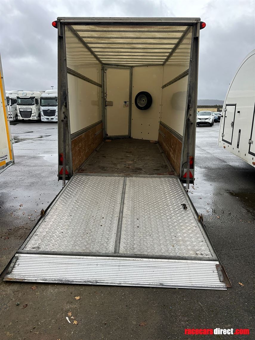 ifor-williams-trailer