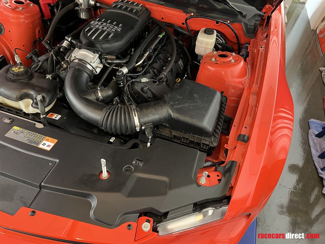 2012-ford-mustang-boss-302s