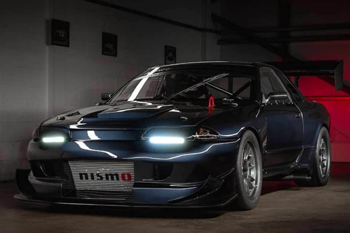nissan-skyline-r32-gtr-race-car