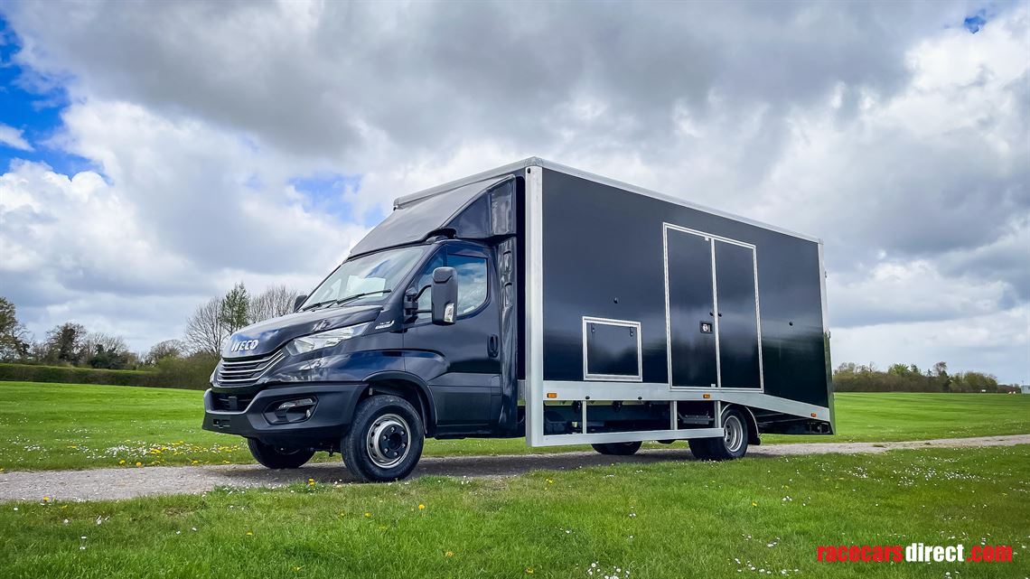 akfs-iveco-daily-7200kg-enclosed-race-car-tra
