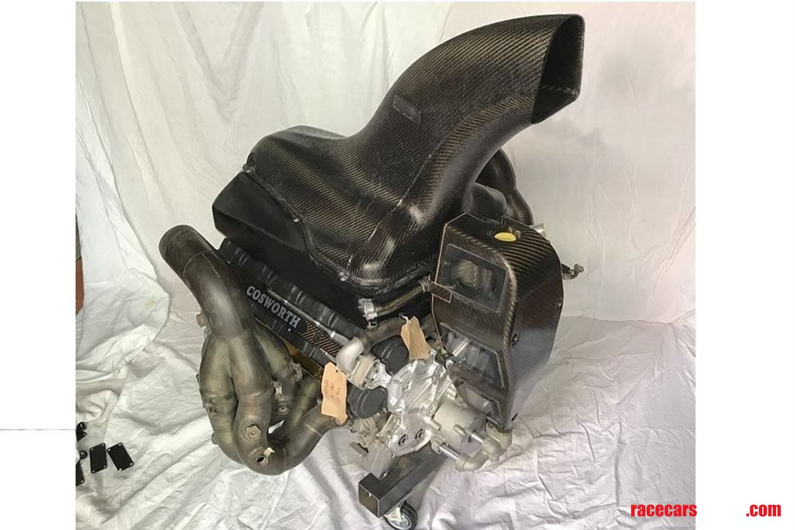 cosworth-f1-tj2005-v10-engine---red-bull-rb1