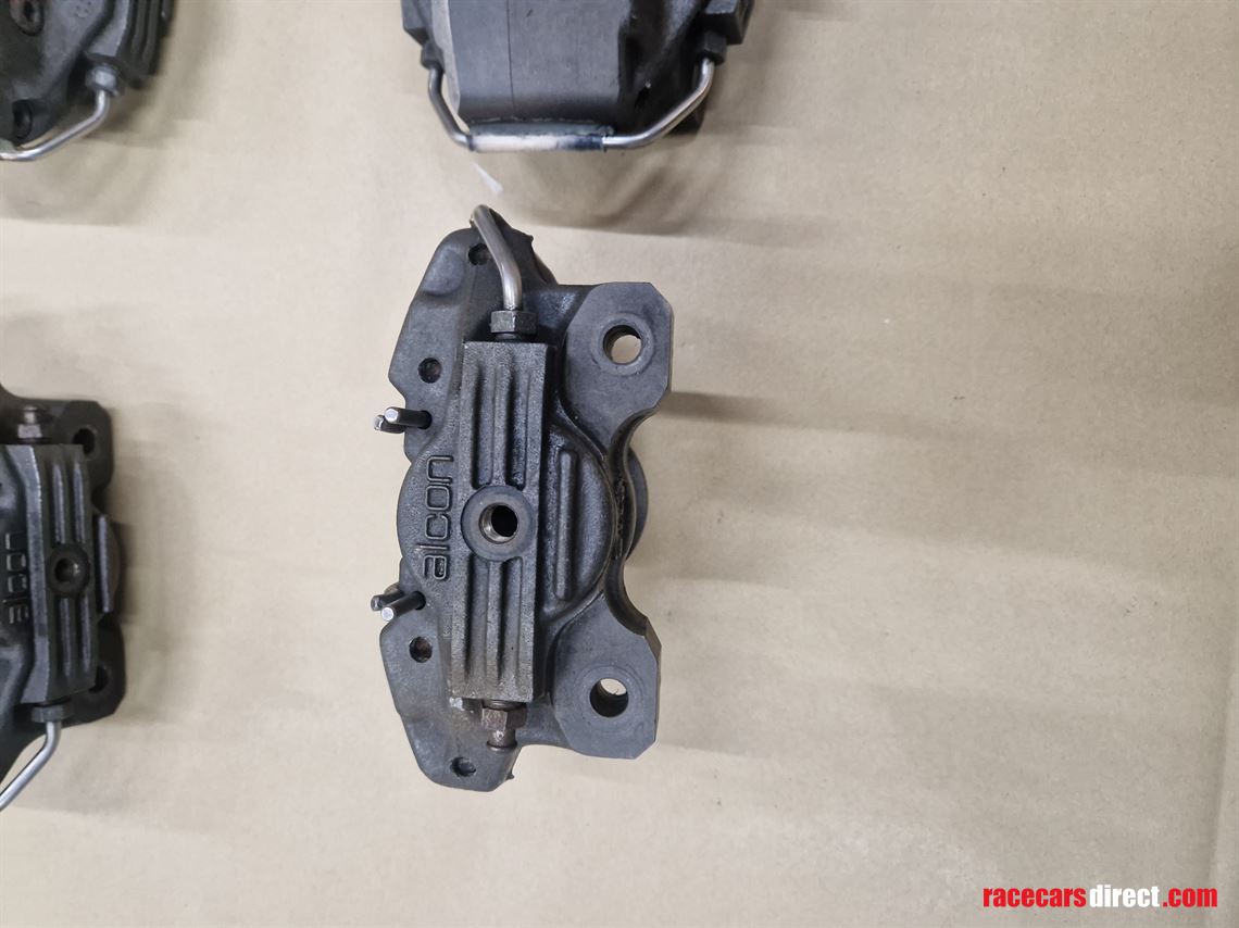 formula-vauxhall-opel-lotus-brake-calipers