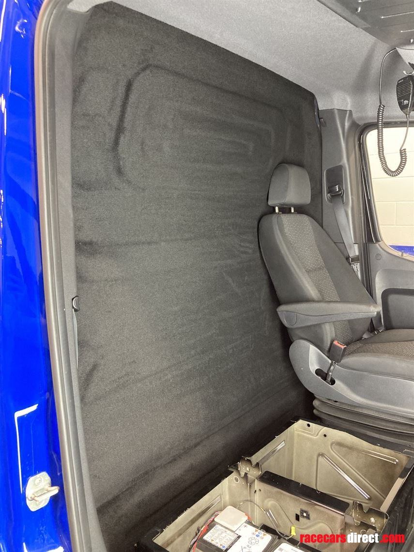 mercedes-benz-sprinter-extended-bulkhead