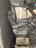 mercedes-benz-sprinter-extended-bulkhead