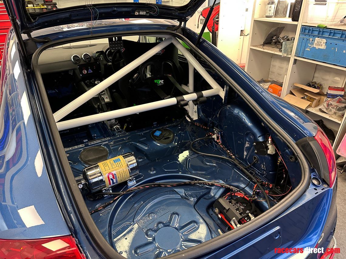 audi-tt-cup-race-car---brand-new-build