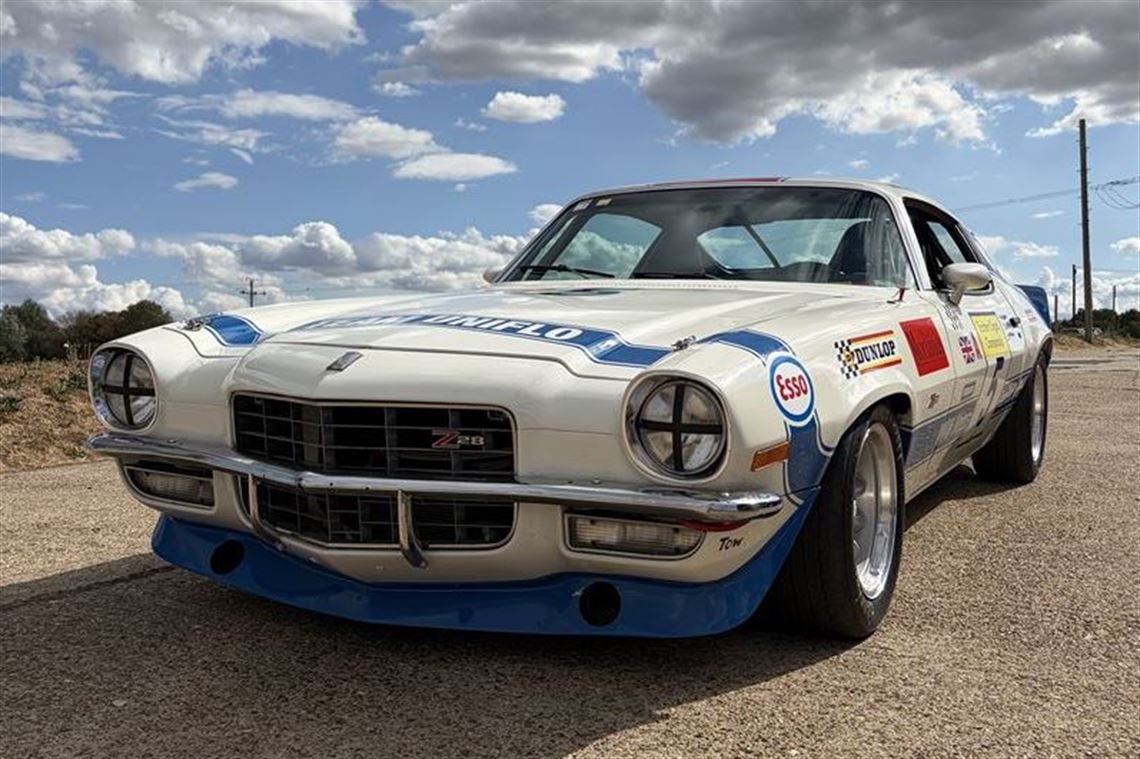 group-1-z28-chevrolet-camaro-group-1