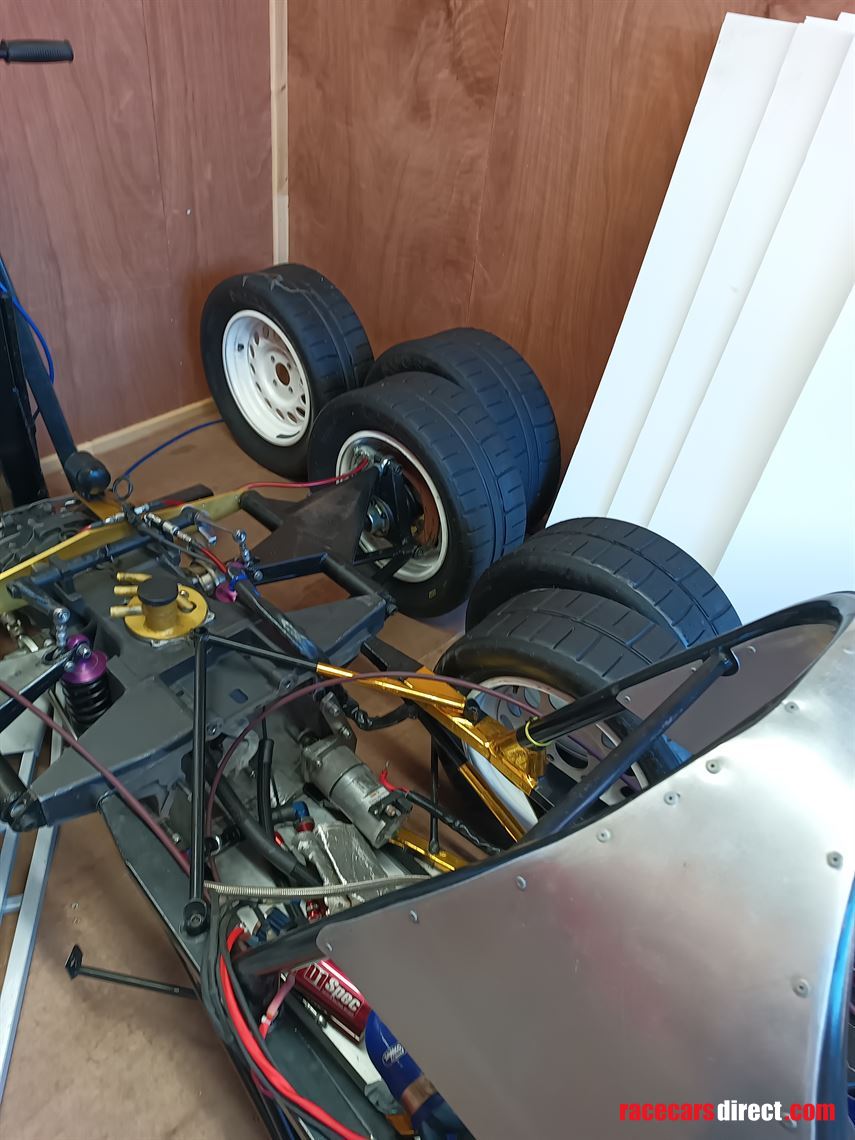 reynard-ff88-1600-rolling-chassis-number-88f0