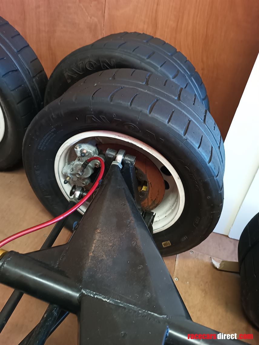 reynard-ff88-1600-rolling-chassis-number-88f0