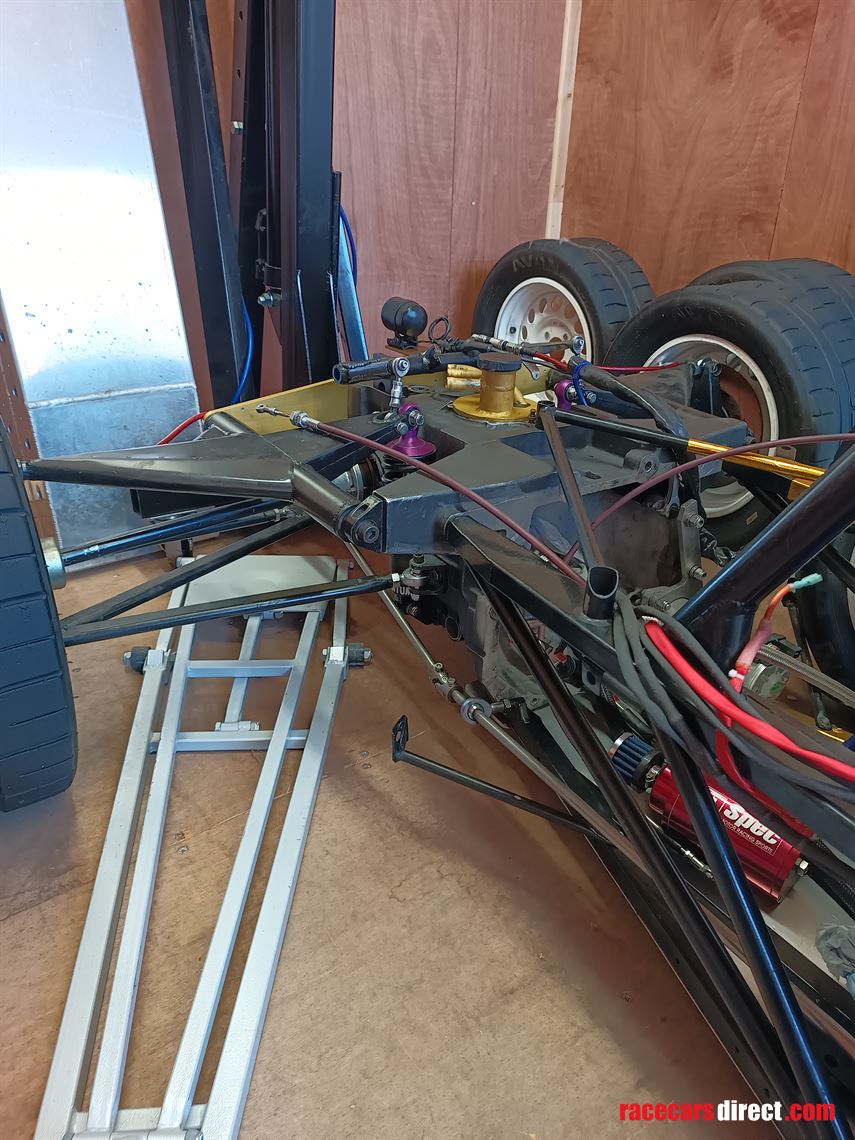 reynard-ff88-1600-rolling-chassis-number-88f0