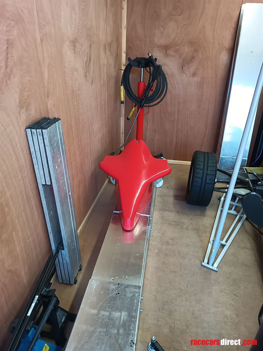 reynard-ff88-1600-rolling-chassis-number-88f0