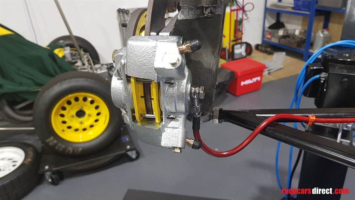 reynard-ff88-1600-rolling-chassis-number-88f0