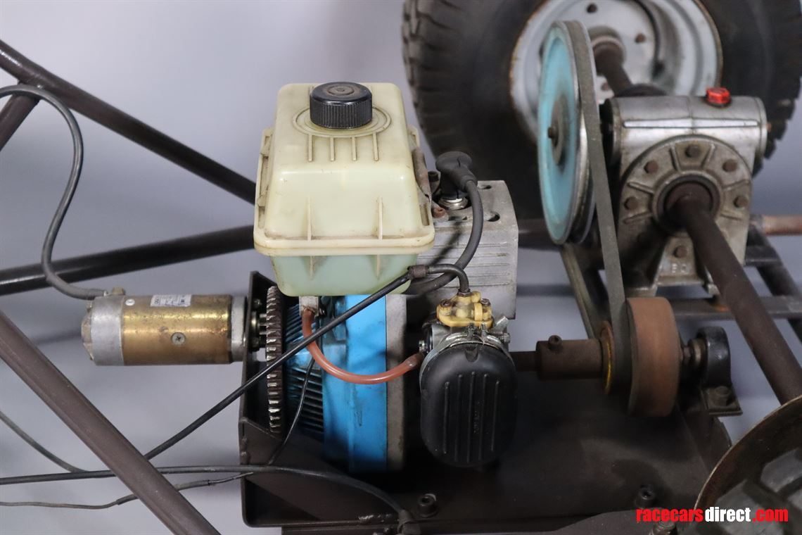 ferrari-126-c4-formula-1-junior-1984