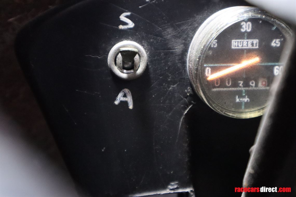 ferrari-126-c4-formula-1-junior-1984