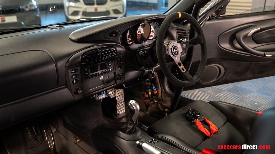 porsche-911-996-turbo-track-car