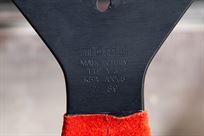 ferrari-f40lmf355-momo-steering-wheel