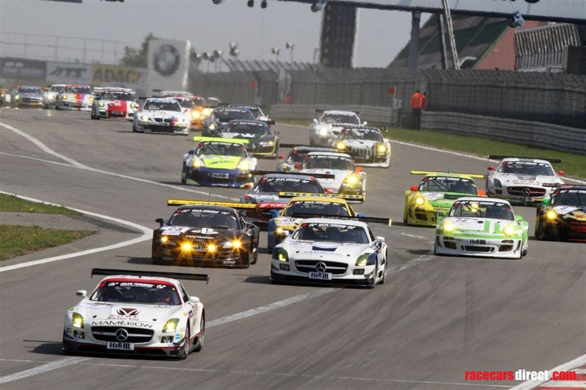 2011-mercedes-benz-sls-amg-gt3---restored