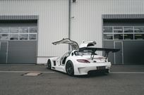 2011-mercedes-benz-sls-amg-gt3---restored