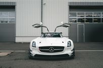 2011-mercedes-benz-sls-amg-gt3---restored