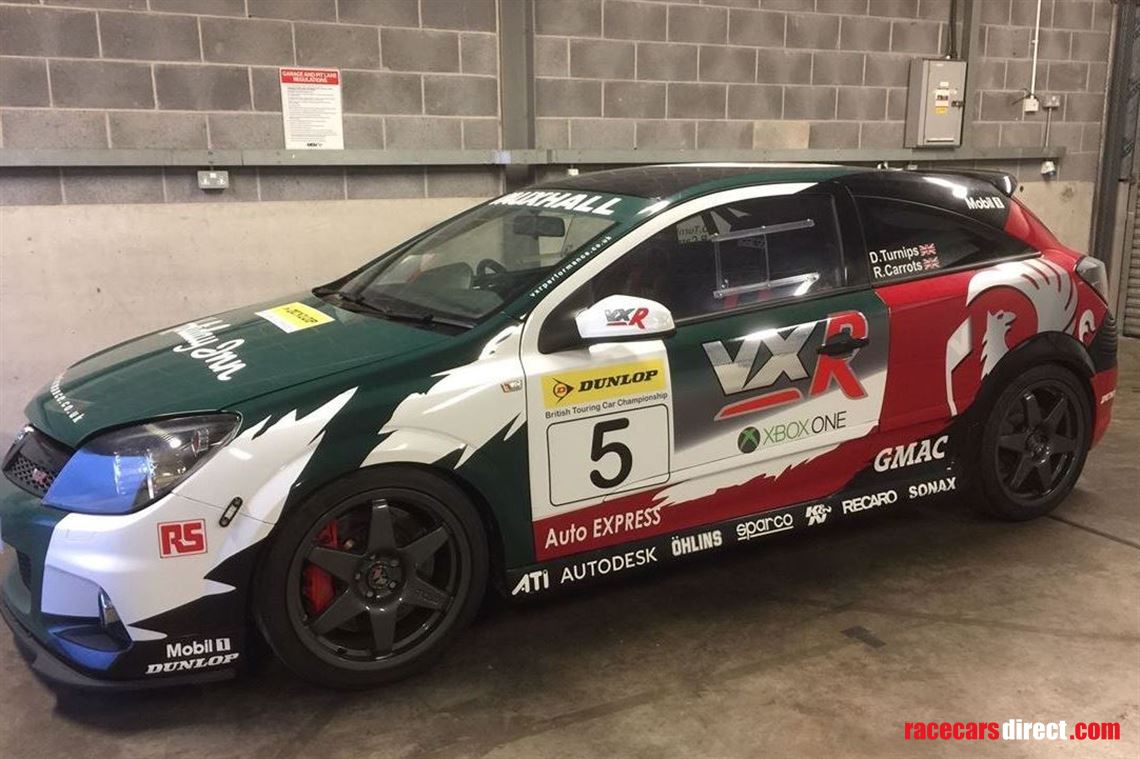 astra-vxr---2l-turbo-2006-track-day-car