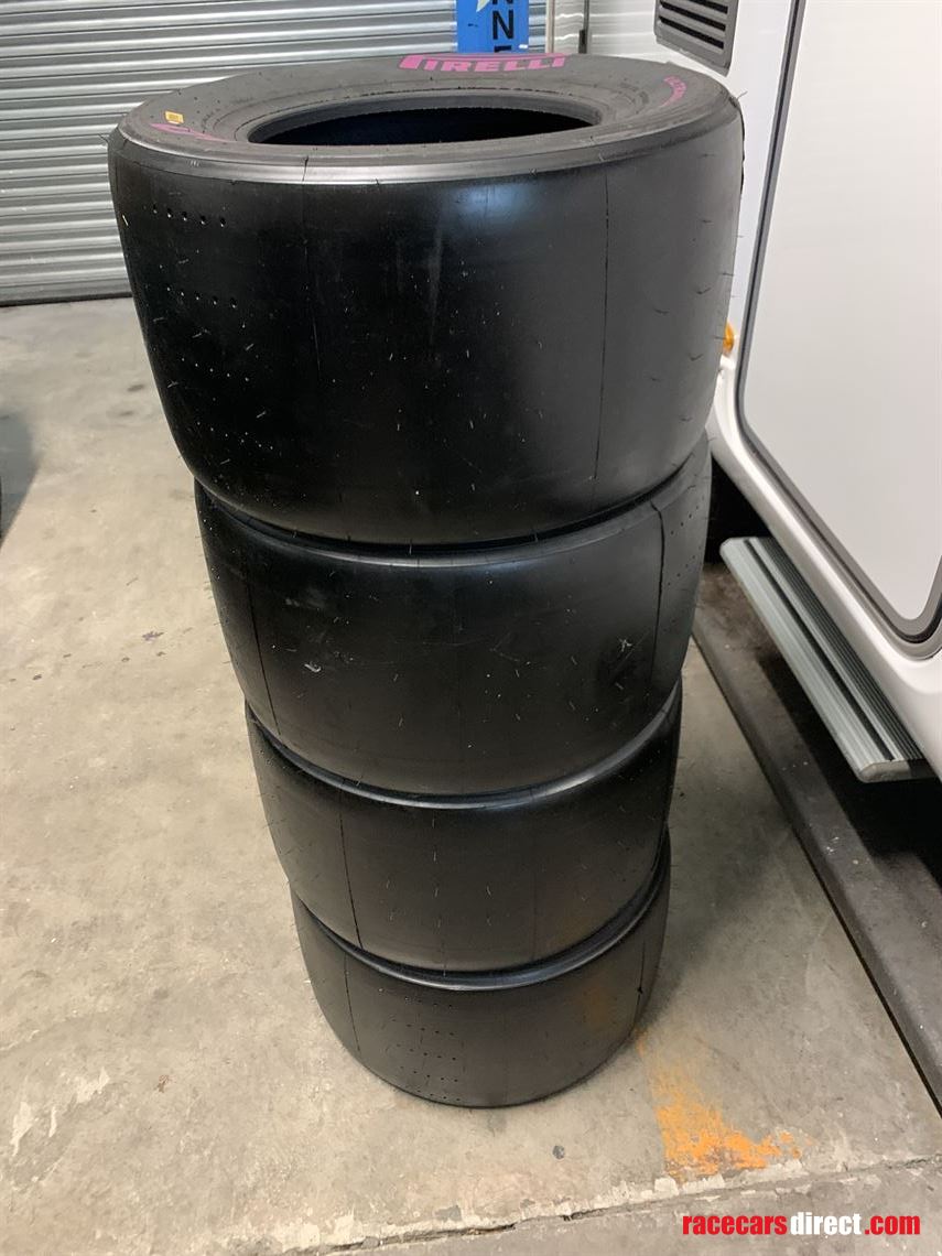 pirelli-hillclimb-ultra-soft-slicks-new