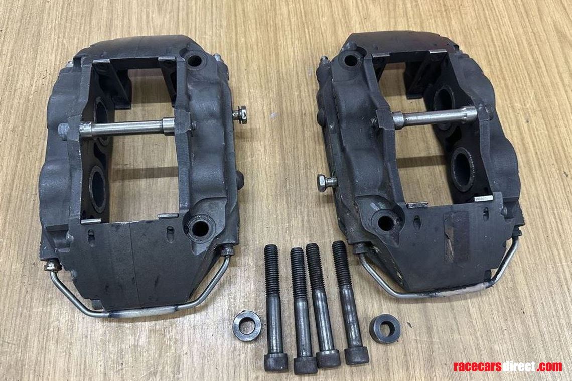 alcon-4-pot-gt-brake-callipers-ginetta-381413