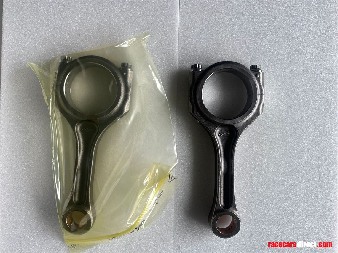 bmw-z4-gt3-parts-used-new