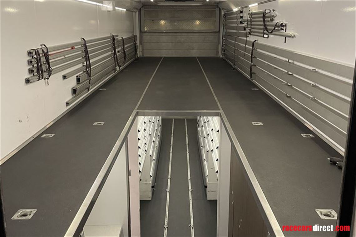 schuler-racetrailer-2-car-transport-office-aw