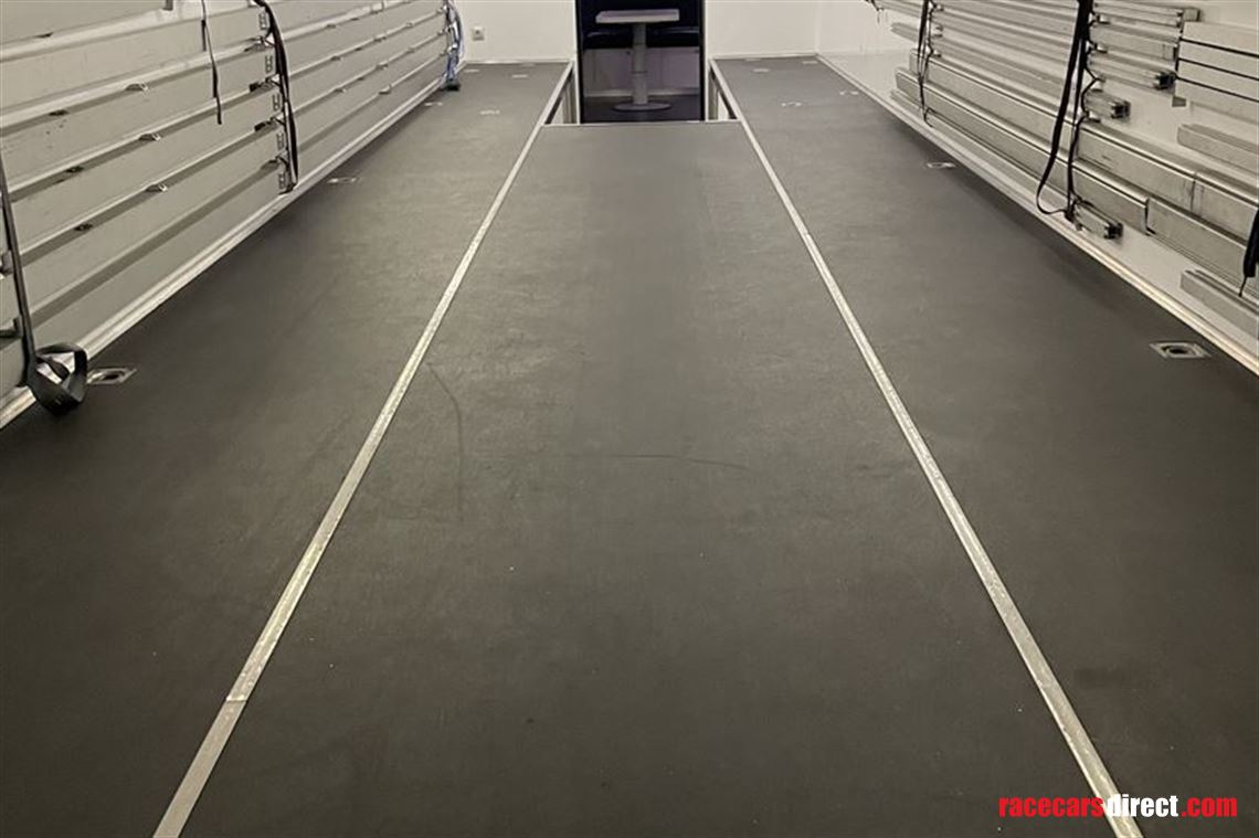 schuler-racetrailer-2-car-transport-office-aw