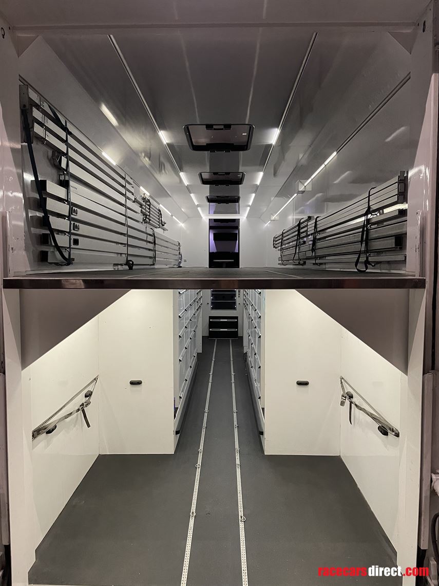 schuler-racetrailer-2-car-transport-office-aw