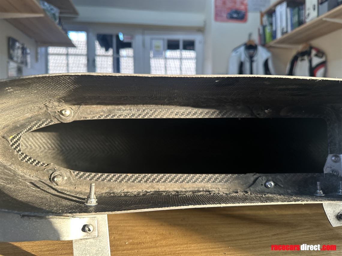 formula-3-pressurised-cold-air-intake-carbon