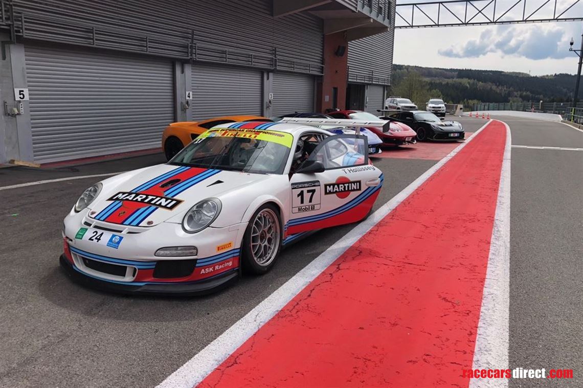 porsche-997-gt3-cup-car-gen-2