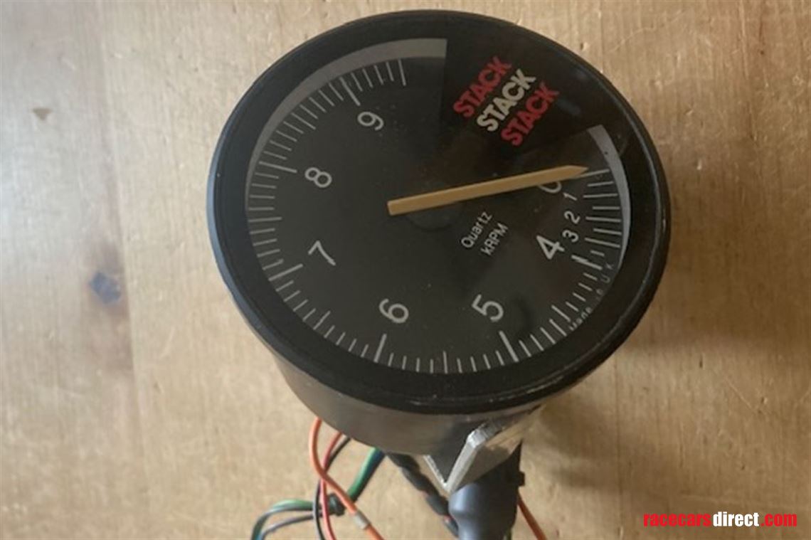 stack-st400-tachometer