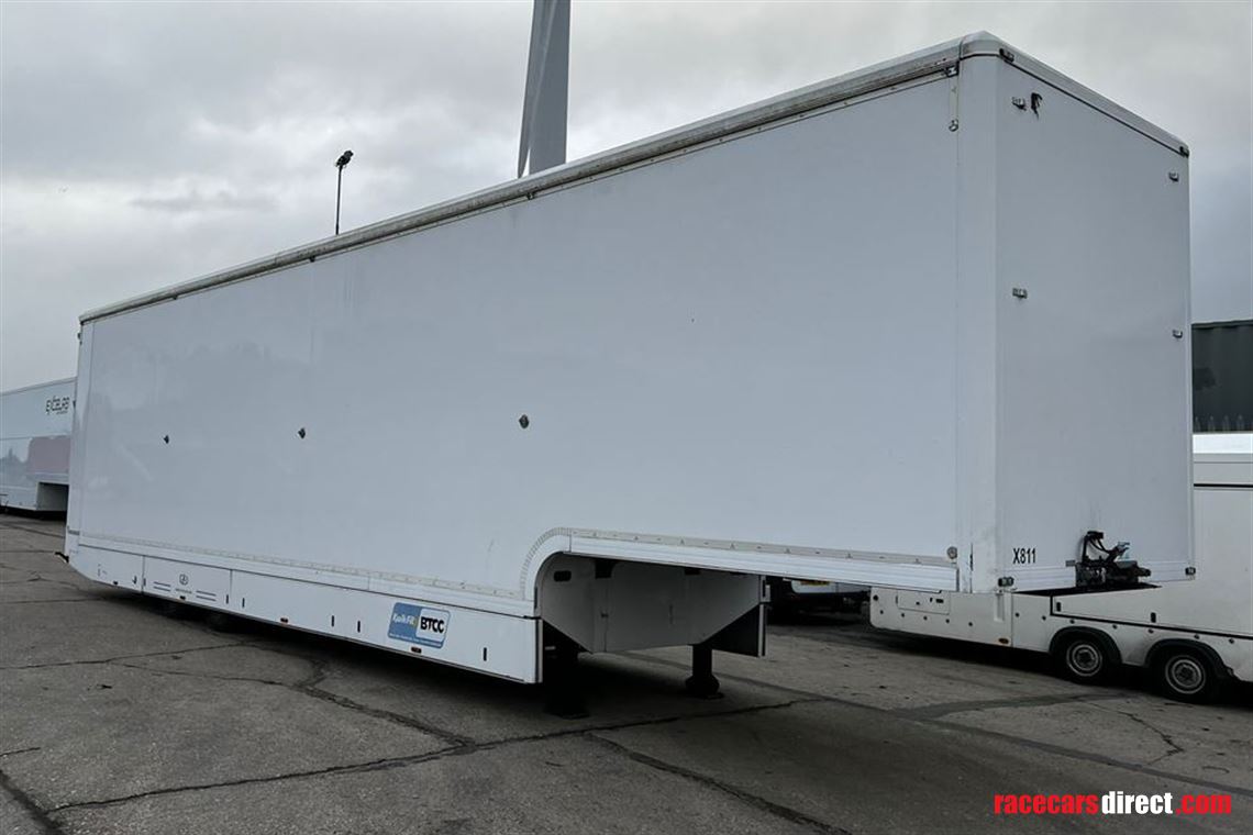 racetrailercom-trailer-and-stegmaier-awning