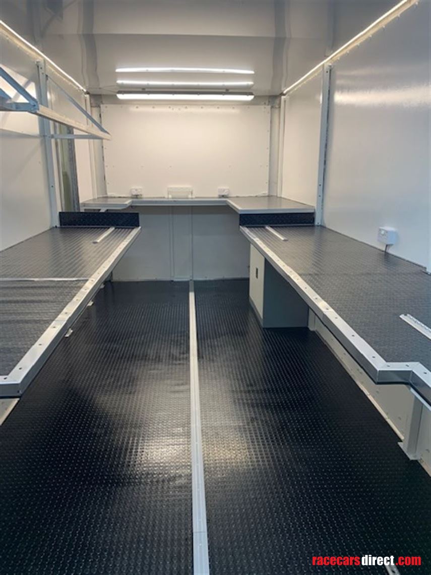 iveco-75t-race-transporter-with-large-awning