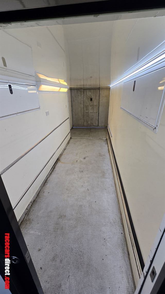 hopkins-race-car-trailer-with-office