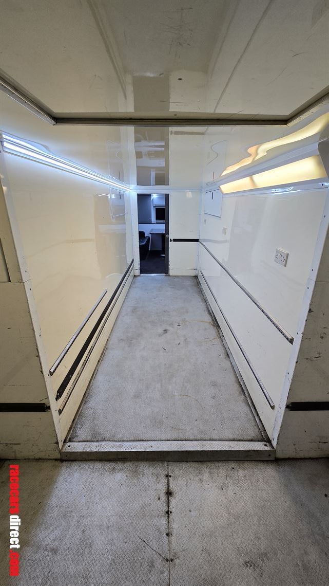 hopkins-race-car-trailer-with-office