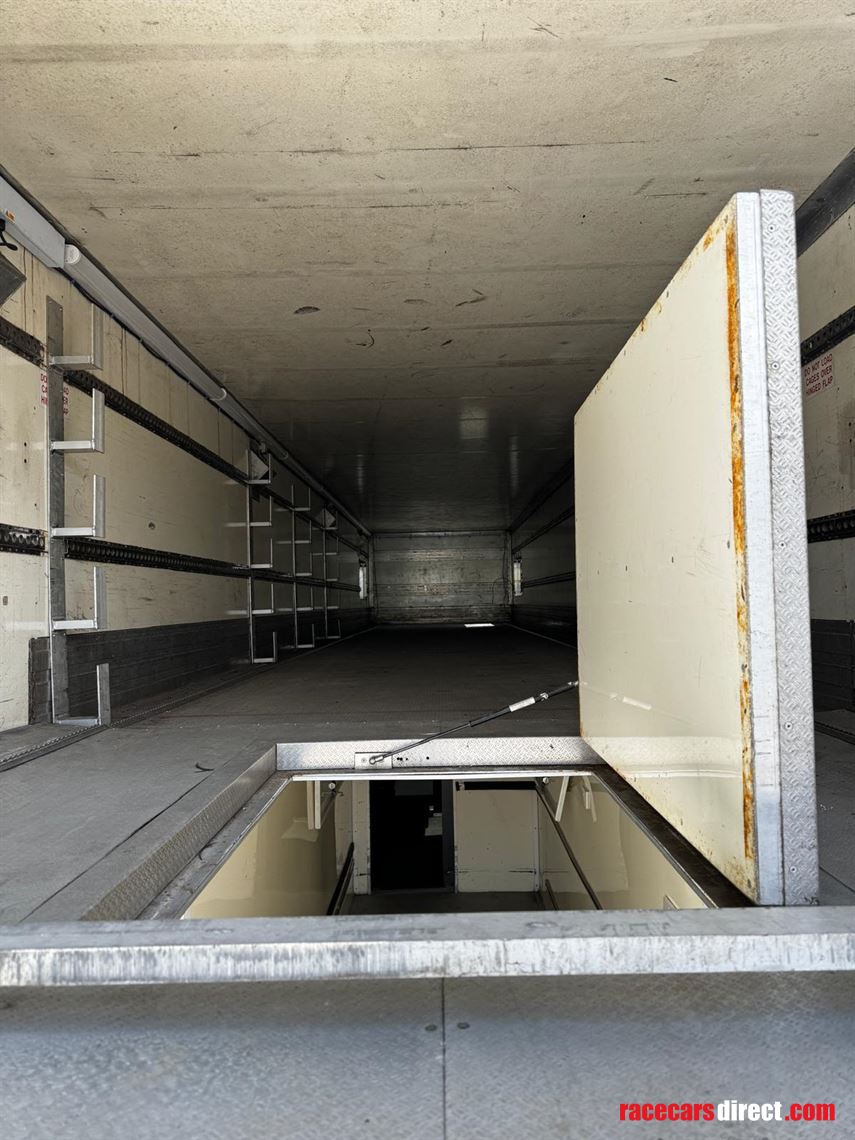 hopkins-race-car-trailer-with-office