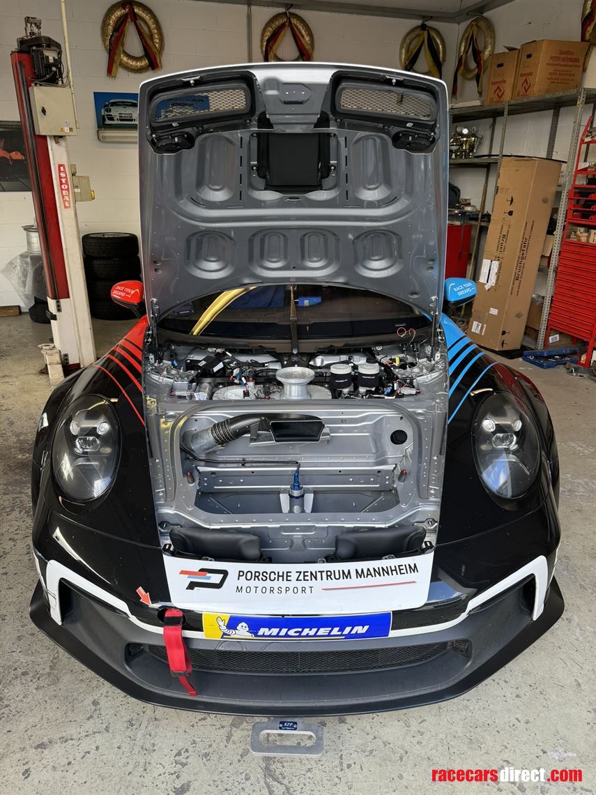 porsche-992-gt3-cup-year-2022