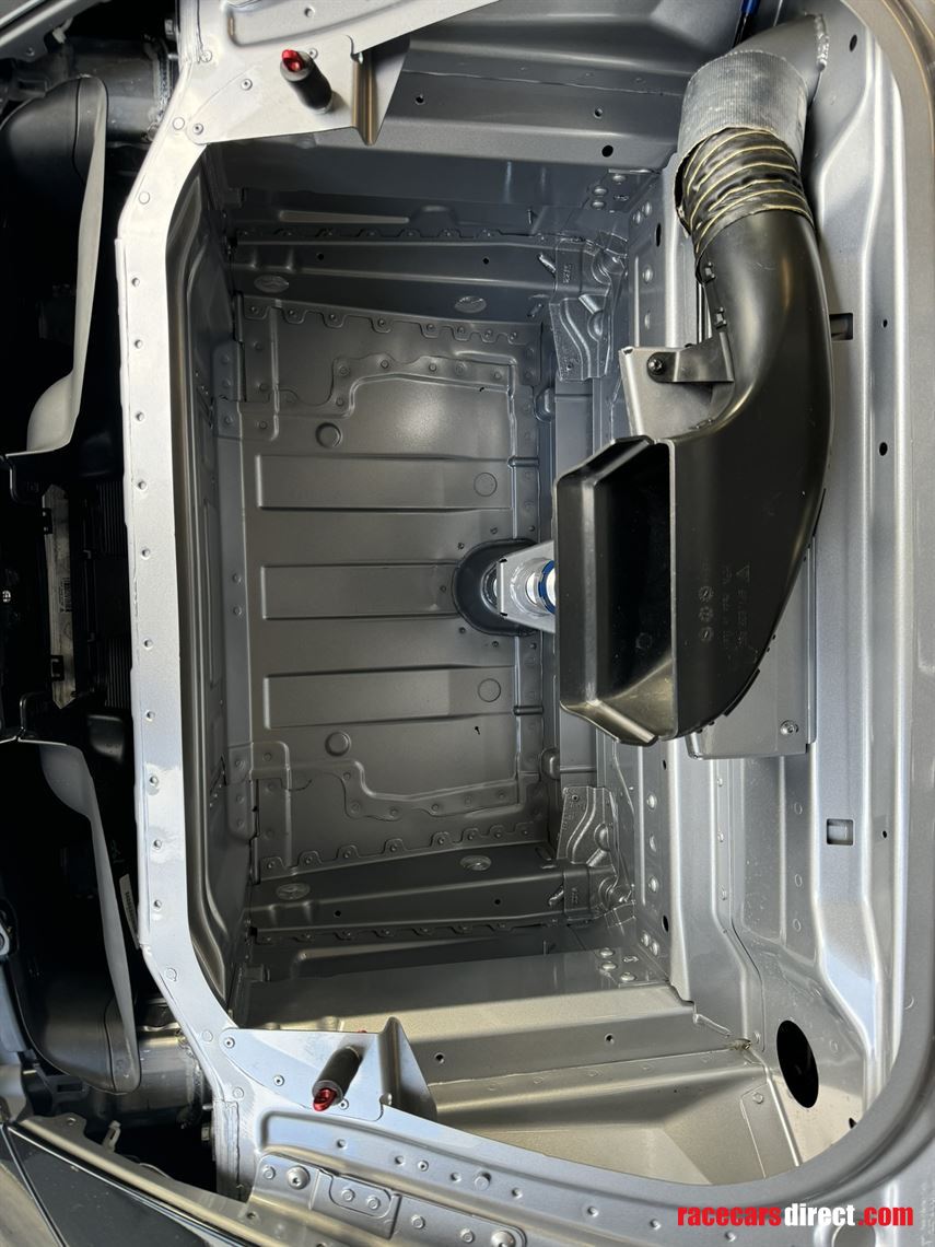 porsche-992-gt3-cup-year-2022