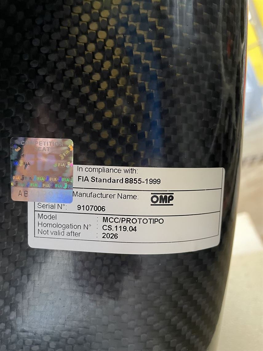 omp-prototipo-r-carbon-fia-seat-exp-end-2026