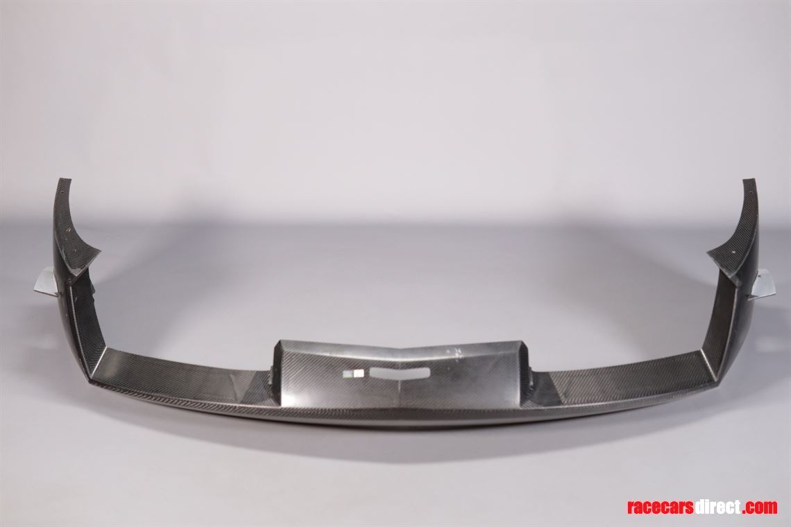 lamborghini-gallardo-super-trofeo-front-bumpe