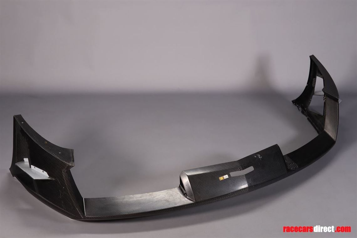 lamborghini-gallardo-super-trofeo-front-bumpe