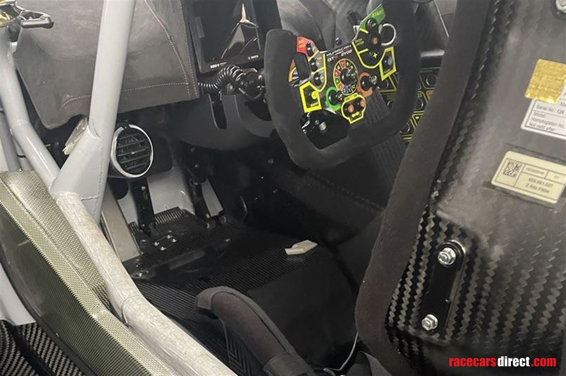 new-lamborghini-huracan-gt3-evo2-0km-my2023