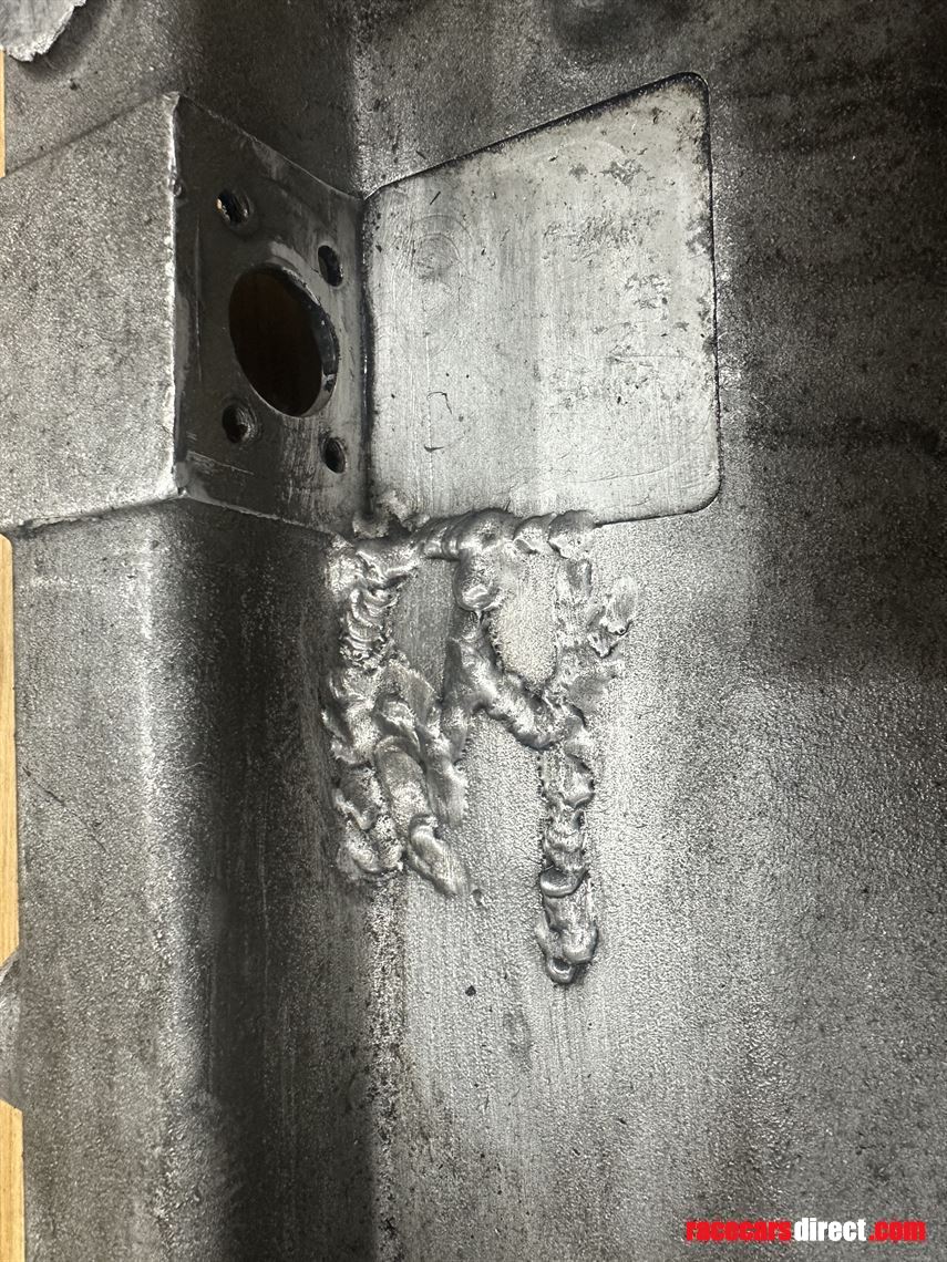 ginetta-g50-g55-ford-v6-engine-dry-sump