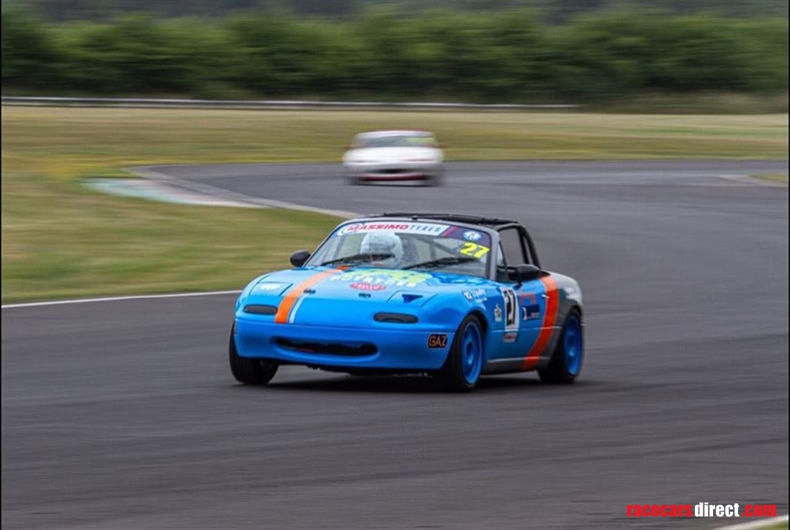 2026-mazda-mx5-mk1-racing-trackdays-arrive-an