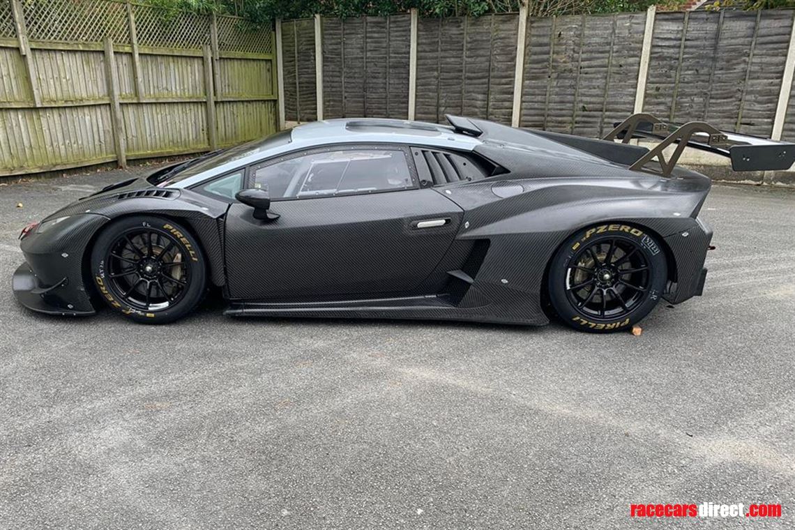 lamborghini-huracan-gt3-evo-2