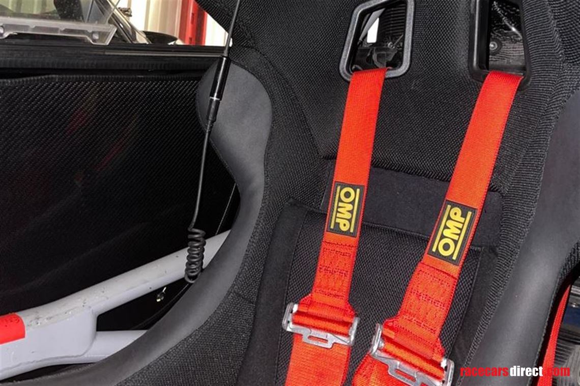 lamborghini-super-trofeo-lp-620-evo-0