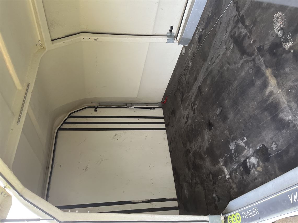 eco-velocity-racebox