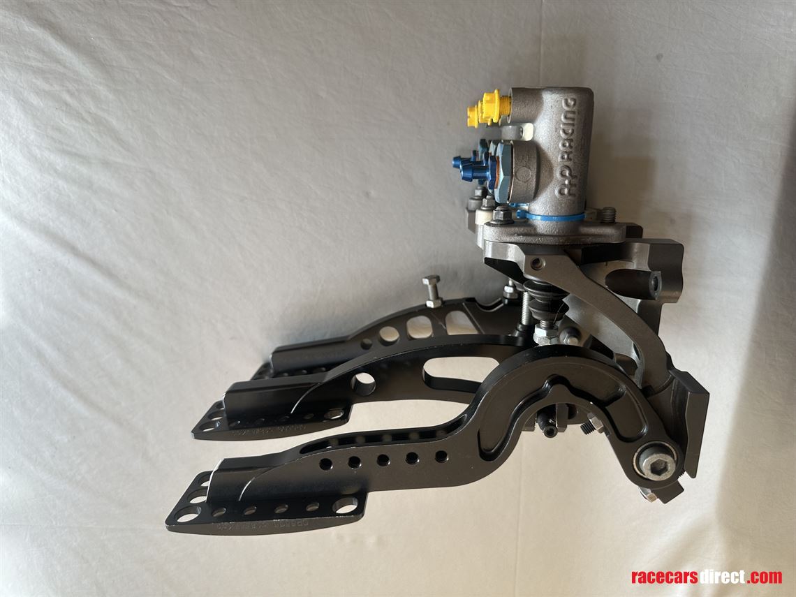 ap-racing-cp5500-pedal-box