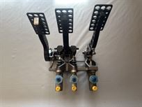 ap-racing-cp5500-pedal-box
